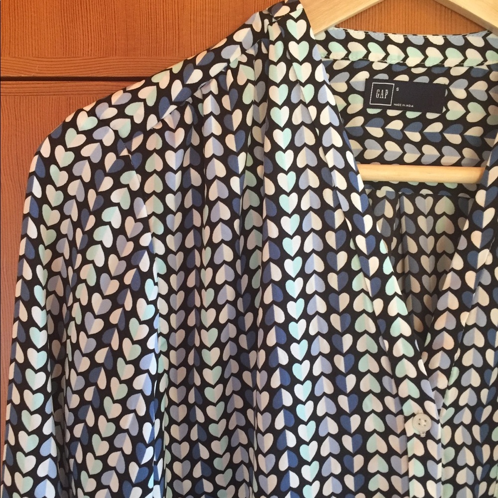 Gap Blue Hearts Blouse size S
